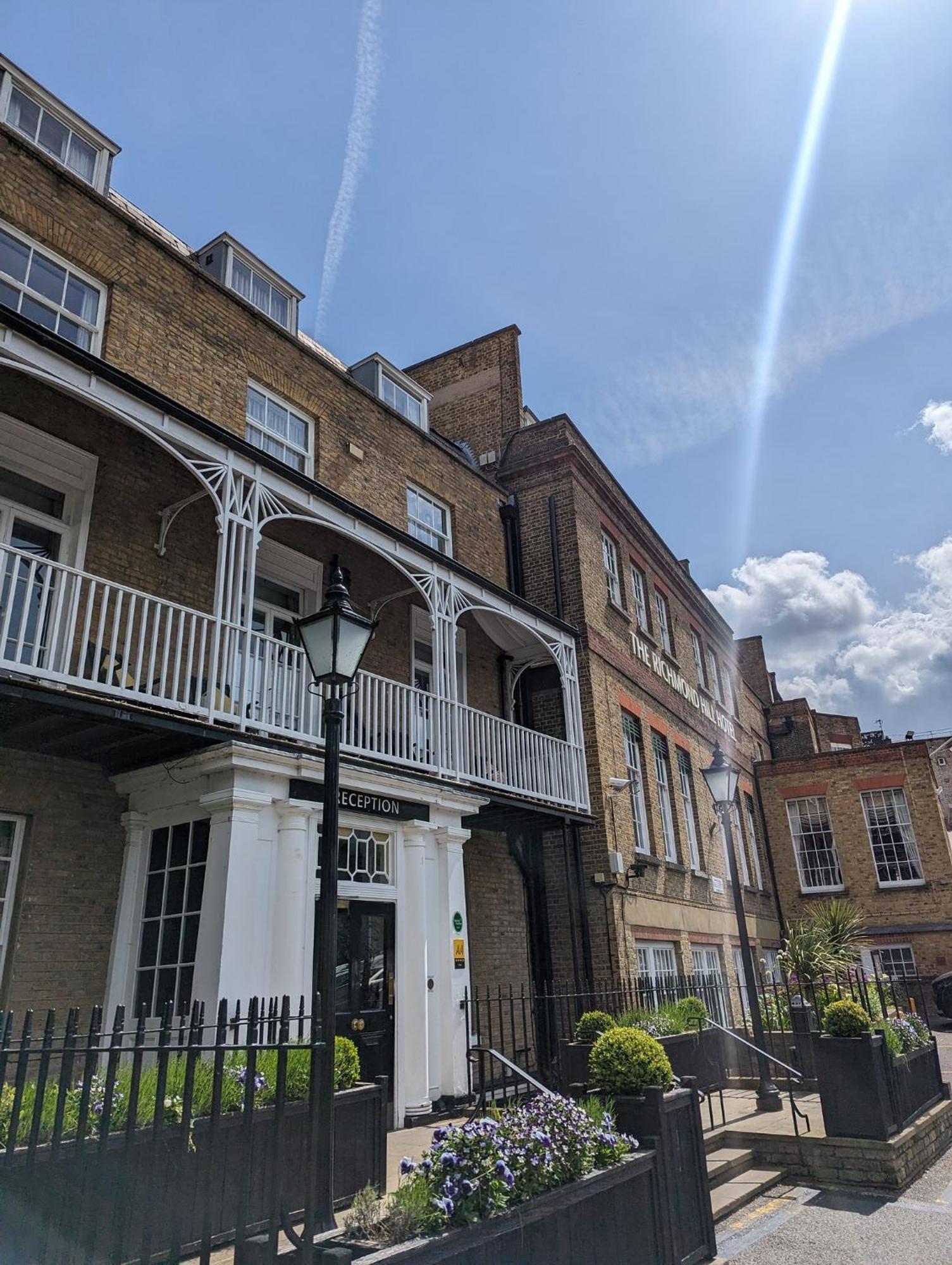Richmond Hill Отель Ричмонд
