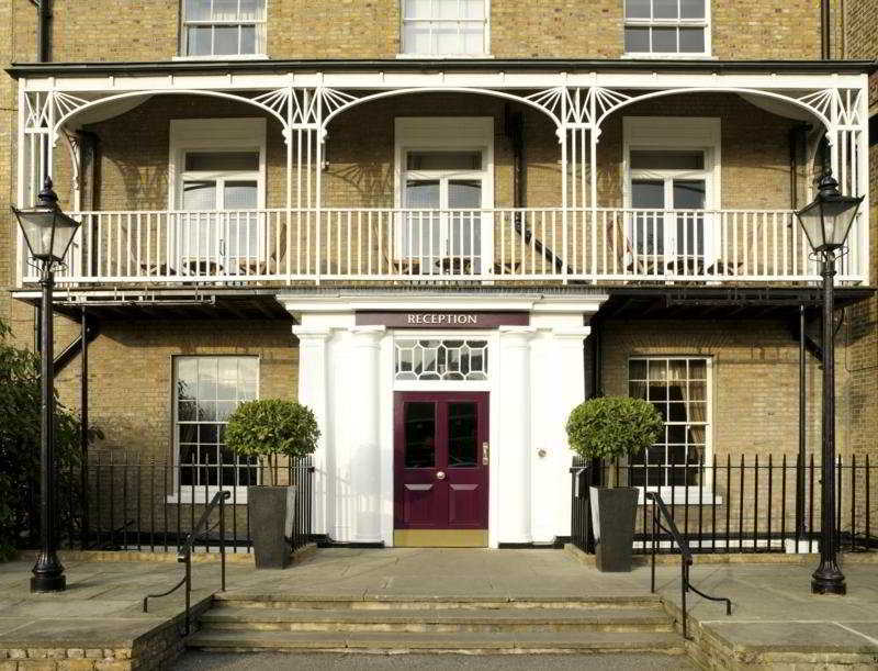 Richmond Hill 4*